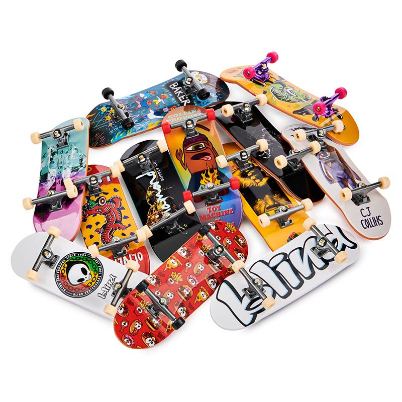 Tech Deck Deluxe Sk8shop 4 Pack Mini Skateboard Fingerboard Multi (Meow  Skateboards), Boys