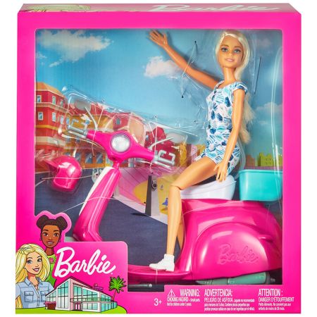 Barbie y moto scooter